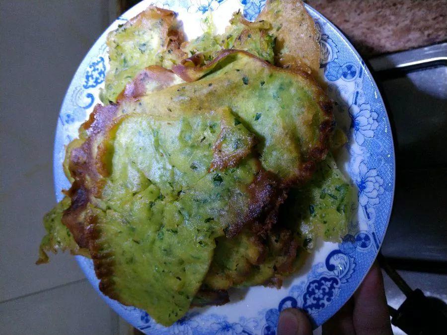 薄雪萬(wàn)年草怎么過(guò)冬，薄雪萬(wàn)年草和佛甲草區別?